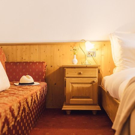 Parkhotel Schachen Ahrntal Стая снимка