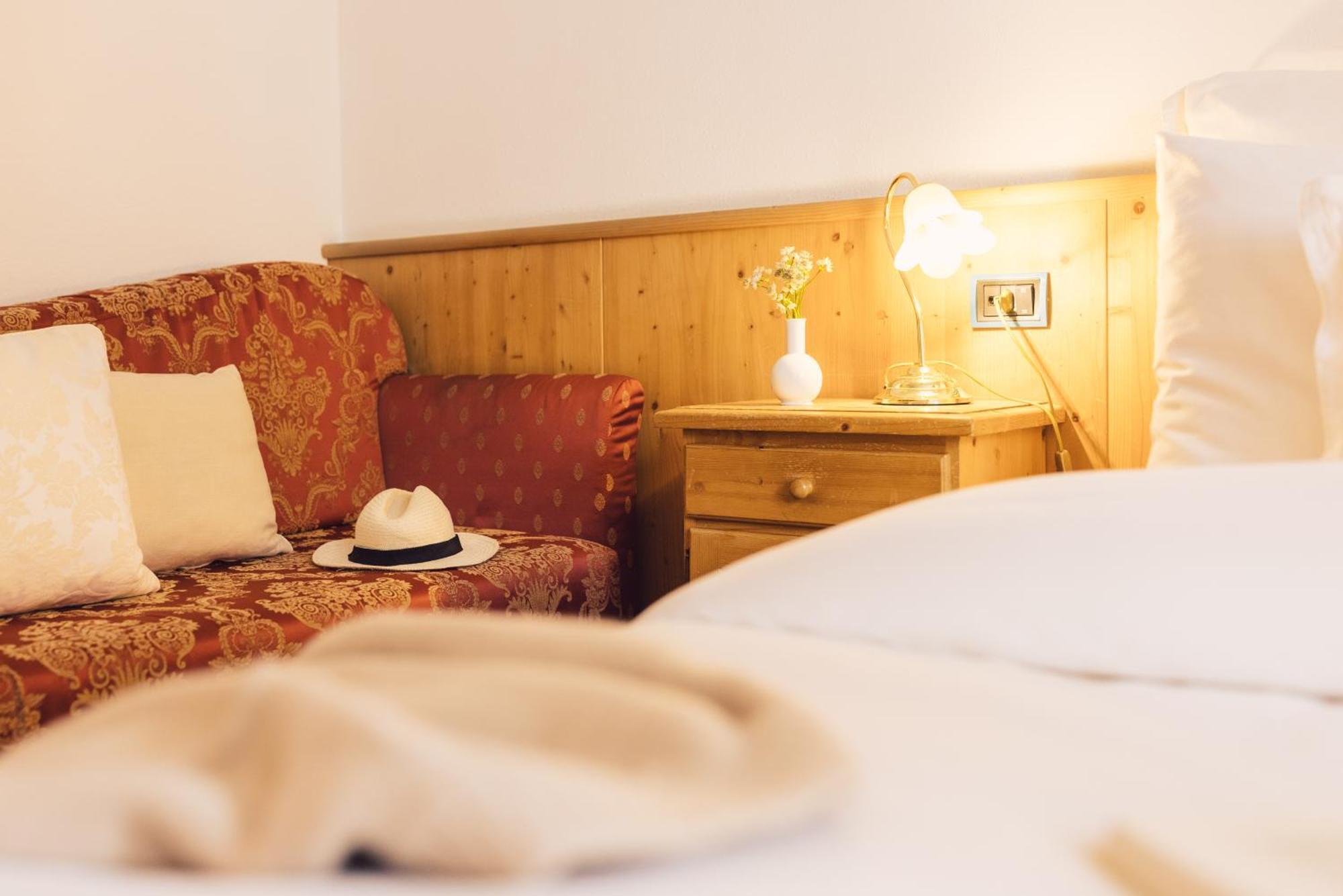 Parkhotel Schachen Ahrntal Стая снимка